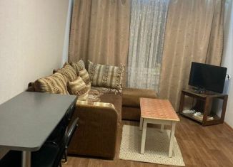 2-ком. квартира в аренду, 44 м2, Мурманск, улица Адмирала Флота Лобова, 9к5