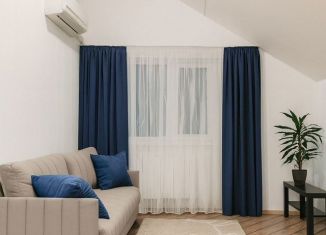 Сдаю 3-ком. квартиру, 105 м2, Сочи, улица Пирогова, 2/5