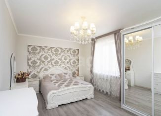 Продаю двухкомнатную квартиру, 73.7 м2, Тюмень, бульвар Бориса Щербины, 22