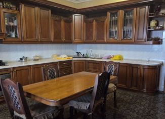 Продам дом, 498 м2, Адыгея, улица Димитрова