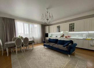 Продается трехкомнатная квартира, 97 м2, Махачкала, улица Максима Горького, 83А