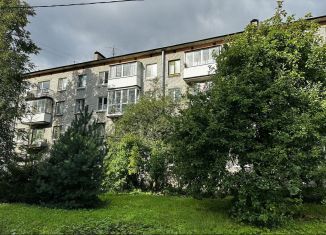 Продажа 2-комнатной квартиры, 43.2 м2, посёлок Стрельна, Львовская улица, 6