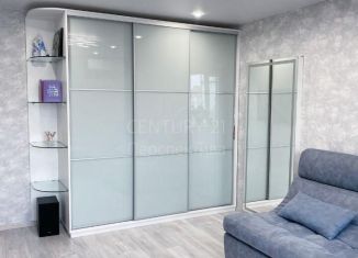 Продаю двухкомнатную квартиру, 43 м2, Люберцы, улица С.П. Попова, 46