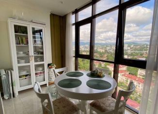 Продаю 2-комнатную квартиру, 56 м2, Сочи, Виноградная улица, 2/3Б