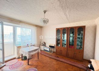 Продаю 2-комнатную квартиру, 50.5 м2, Тобольск, микрорайон 7А, 16