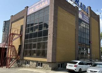 Продаю помещение свободного назначения, 1100 м2, Ставрополь, улица Серова, 521Б