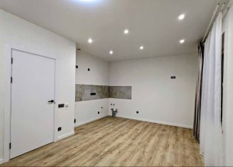 Продаю 1-комнатную квартиру, 27.6 м2, Сочи, улица Ленина, 204