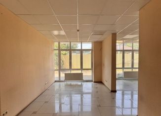 Сдается помещение свободного назначения, 50 м2, Краснодар, улица Ленина, 64