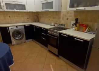 Продается 1-ком. квартира, 46 м2, Тверская область, улица Марии Смирновой, 7