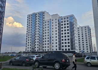 Продам 1-комнатную квартиру, 38 м2, Набережные Челны, проспект Абдурахмана Абсалямова, 23А