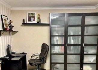 Аренда 1-ком. квартиры, 40 м2, Москва, Батайский проезд, 41