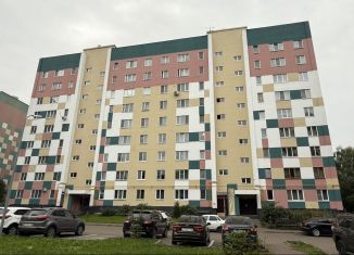 Продаю 2-комнатную квартиру, 51.4 м2, Набережные Челны, улица Комарова, 36