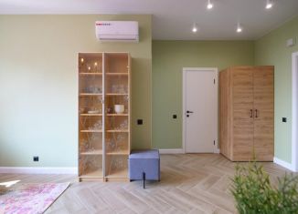 Продам 2-комнатную квартиру, 42.8 м2, Ростов-на-Дону, проспект Маршала Жукова, 18