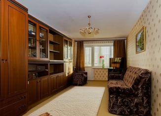 Продажа 2-комнатной квартиры, 53.4 м2, Челябинск, улица Молодогвардейцев, 64А