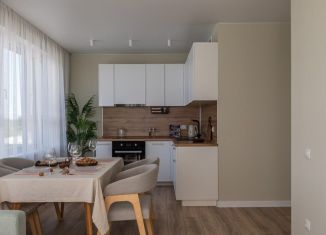 Продажа двухкомнатной квартиры, 72.9 м2, Тюмень