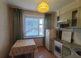 Продаю двухкомнатную квартиру, 51.6 м2, Старый Оскол, Тенистая улица, 66А