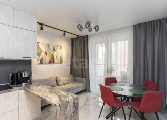 Продаю 3-комнатную квартиру, 70 м2, Тюмень, улица Николая Никитина, 2, ЖК Квартал 1964