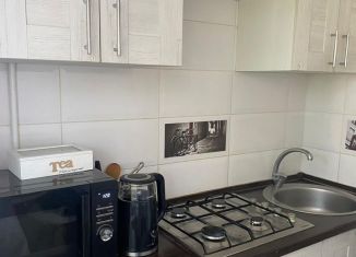 Продажа трехкомнатной квартиры, 57.9 м2, Калининград, улица Чекистов, 118