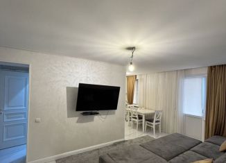 Продается 3-ком. квартира, 50 м2, Грозный, улица Хамзата У. Орзамиева, 29