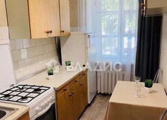 Продажа двухкомнатной квартиры, 54 м2, Владимир, улица Горького, 80