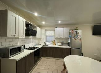 Дом на продажу, 70 м2, Славянск-на-Кубани, улица Юных Коммунаров