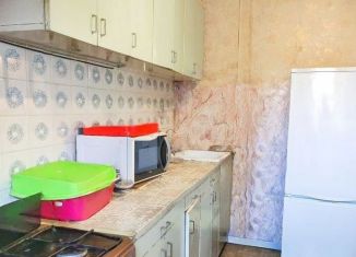 Продажа 3-ком. квартиры, 60.6 м2, Сыктывкар, Коммунистическая улица, 18