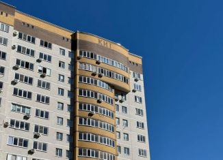 Продам 2-ком. квартиру, 64.7 м2, Воронеж, улица Лётчика Филипова, 6