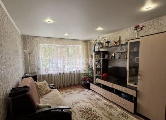 Продается 2-ком. квартира, 45.6 м2, Татарстан, улица Маяковского, 63