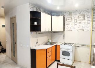 Сдается двухкомнатная квартира, 32 м2, Пермь, улица Старцева, 35/2