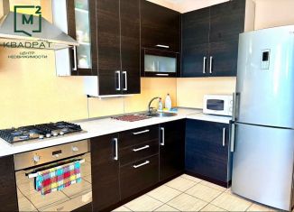 Продаю однокомнатную квартиру, 51 м2, Арзамас, улица Куликова, 26