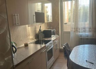 Сдается в аренду трехкомнатная квартира, 74 м2, Мытищи, Юбилейная улица, 40к1