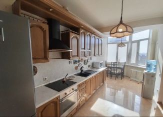 Сдается в аренду 2-комнатная квартира, 80 м2, Ростов-на-Дону, Пушкинская улица, 144А