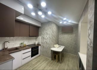 Продается 2-комнатная квартира, 47.8 м2, Казань, проспект Победы, 152/33