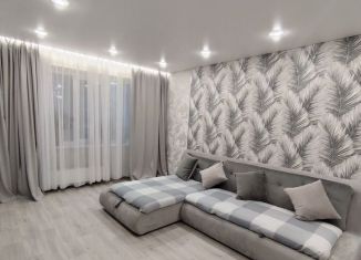 Сдача в аренду четырехкомнатной квартиры, 80 м2, Старый Оскол, микрорайон Королёва, 6