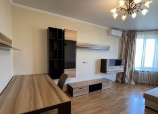 Продаю двухкомнатную квартиру, 61.9 м2, Брянск, Бежицкая улица, 1к4