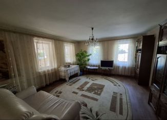 Аренда дома, 100 м2, Волгоград, улица Диккенса