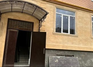 Продам двухкомнатную квартиру, 81.8 м2, Дагестан, Еловая улица, 8