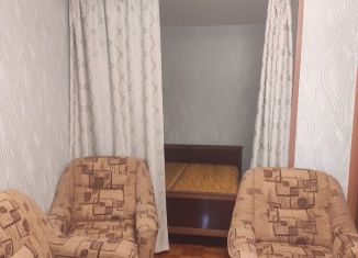 Сдается однокомнатная квартира, 35 м2, Тольятти, улица Матросова, 47