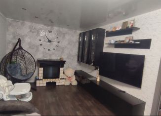 Продается 2-комнатная квартира, 44 м2, Дзержинск, улица Матросова, 10