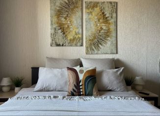 Сдаю 1-комнатную квартиру, 37 м2, Великий Новгород, Батецкая улица, 21