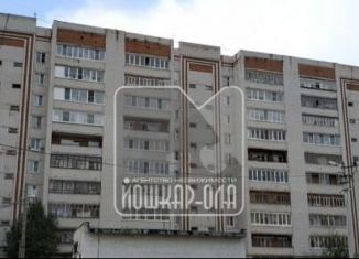 Продается 2-ком. квартира, 55 м2, Йошкар-Ола, улица Карла Либкнехта, 100