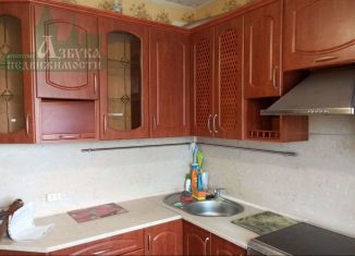 Продается 2-комнатная квартира, 54 м2, Смоленск, улица Тургенева, 34