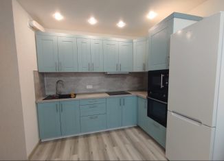 Сдается двухкомнатная квартира, 68 м2, Тюмень, Харьковская улица, 74