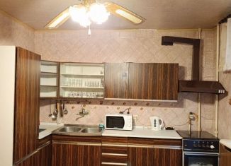 Сдаю 3-ком. квартиру, 80 м2, Ростов-на-Дону, Пушкинская улица, 134