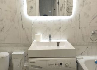 Сдам в аренду однокомнатную квартиру, 35 м2, Республика Башкортостан, улица Степана Халтурина, 50