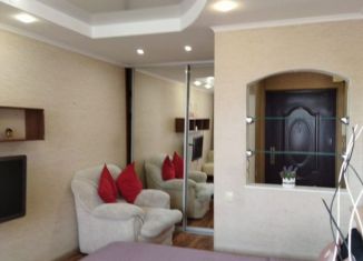 Сдам в аренду 1-комнатную квартиру, 40 м2, Казань, улица Мусина, 7