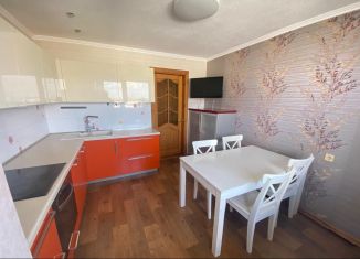 Продается двухкомнатная квартира, 69.2 м2, Томск, улица 79-й Гвардейской Дивизии, 27А