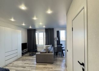 Продаю 1-ком. квартиру, 35.6 м2, Смоленск, улица Александра Степанова, 12