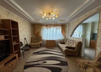 Продам трехкомнатную квартиру, 64.1 м2, Стерлитамак, улица Богдана Хмельницкого, 44