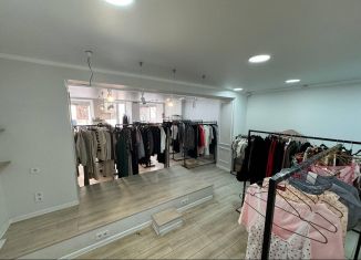 Продажа помещения свободного назначения, 61.5 м2, Астрахань, Советская улица, 10/18